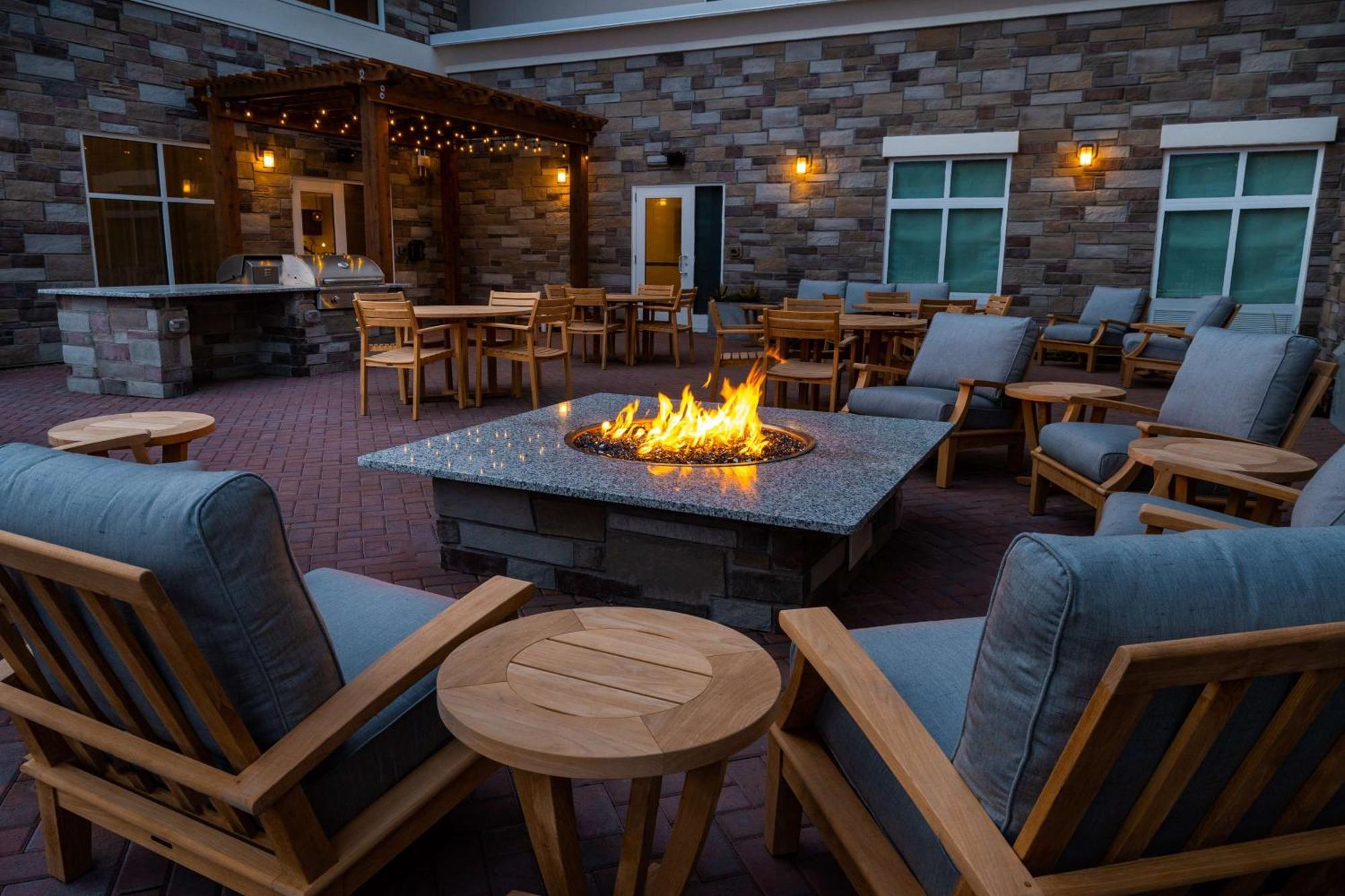 Homewood Suites By Hilton Rancho Cordova, Ca Экстерьер фото